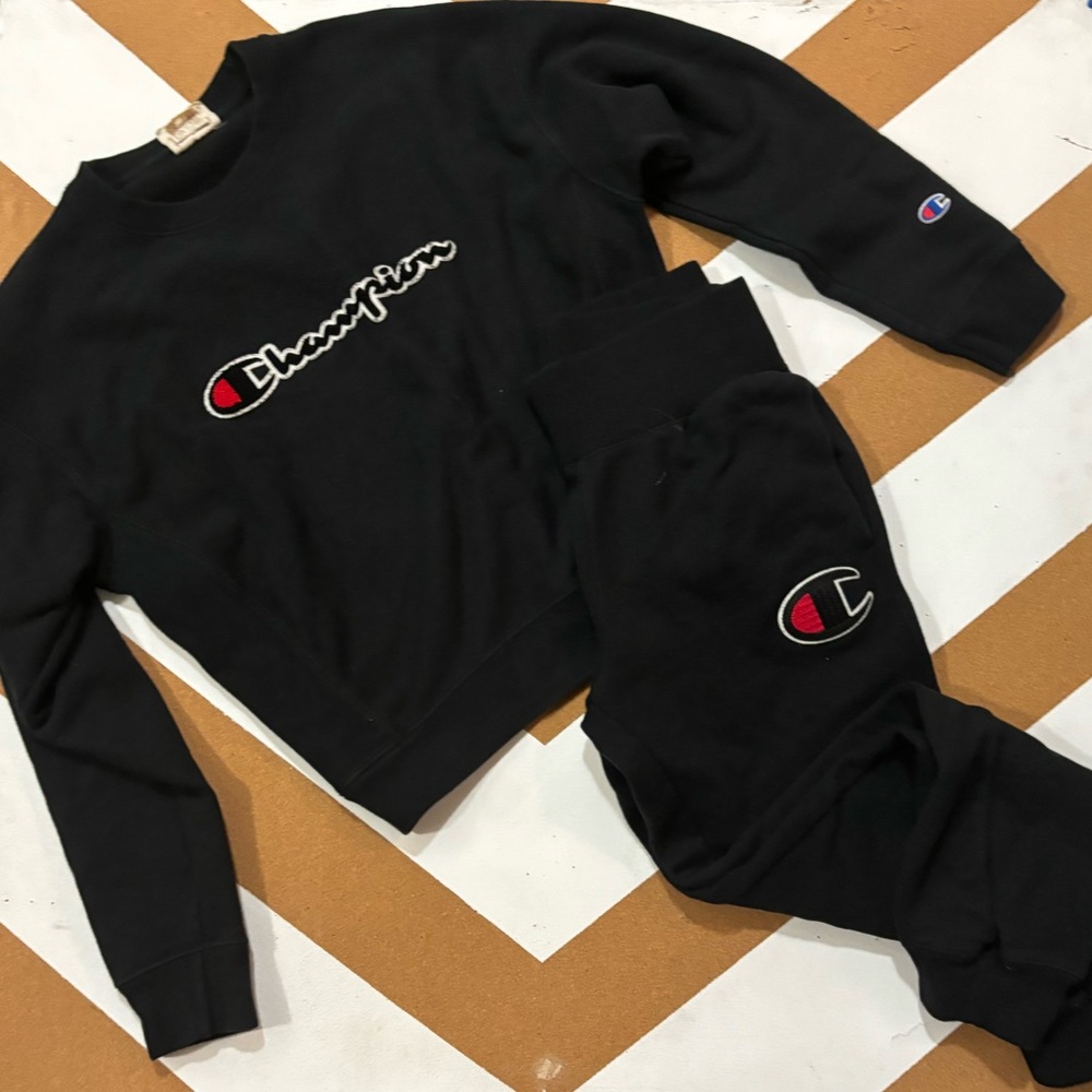 Champion Sweatshirt & Sweatpants co-ord